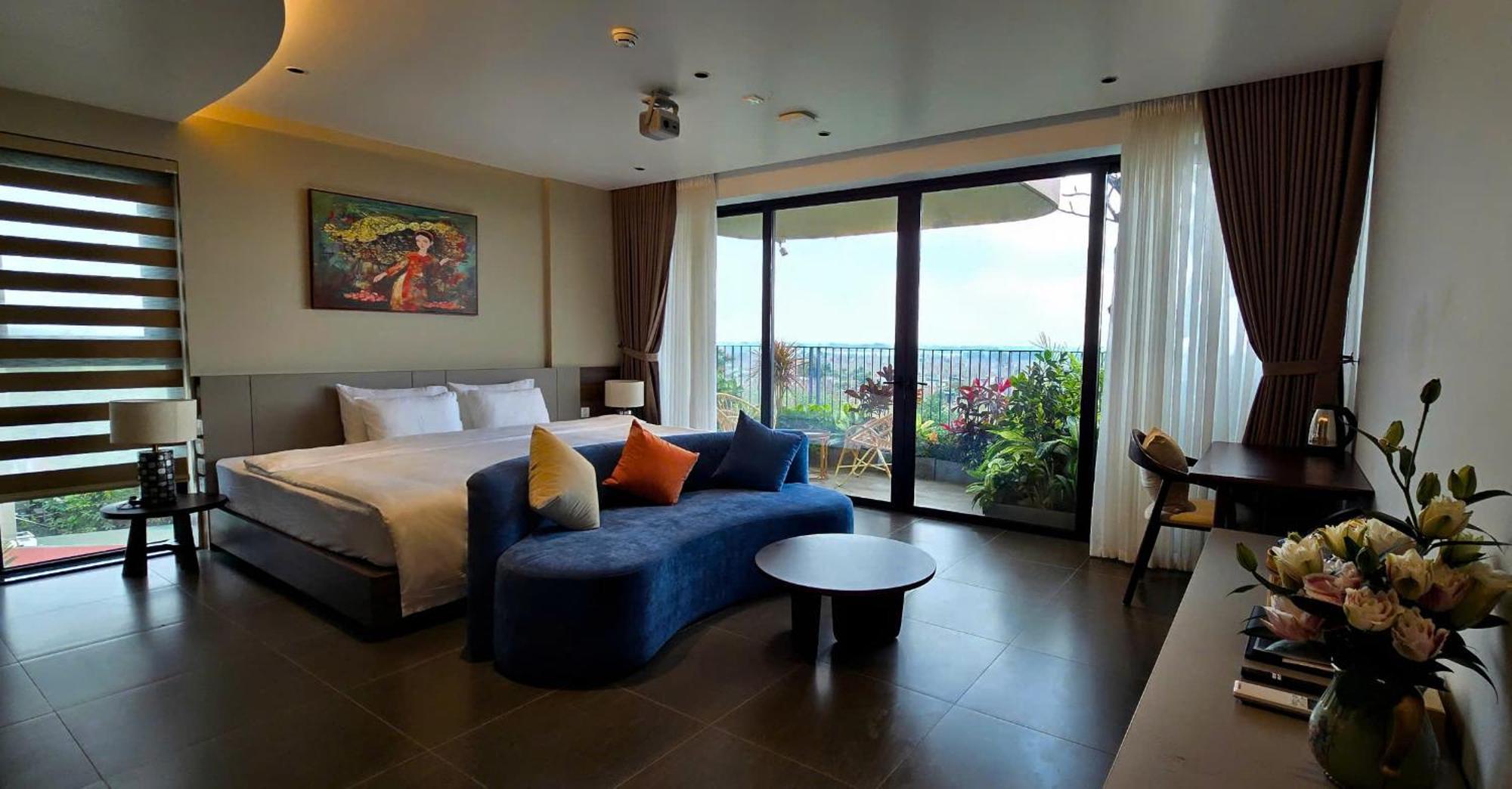 Riverview Boutique & Hanoi