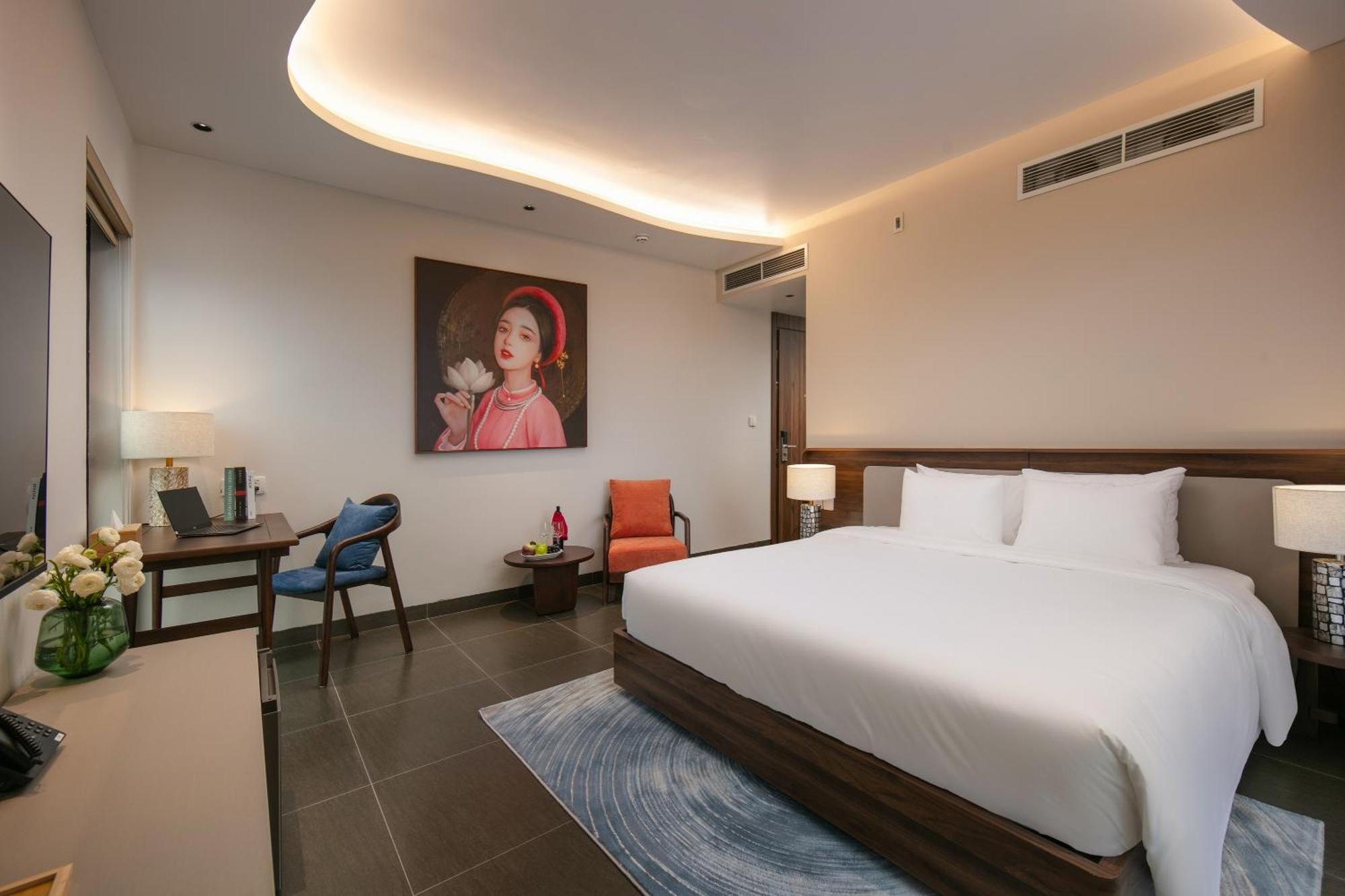 Riverview Boutique & Hotel
